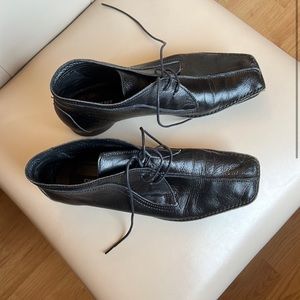 DKNY Square toe Booties